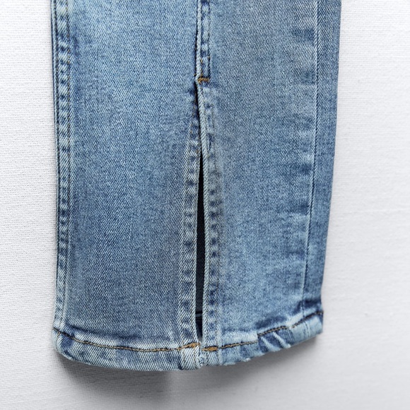 ZARA Split Hem Jeans - Picture 9 of 9